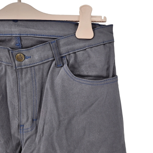 Blue Delta Men's Nick DiMaria Custom Made Mid Gray Jhino Straight Leg Jean - Picture 3 of 6